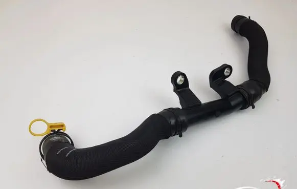 Jaguar F-Type Engine coolant pipe/hose