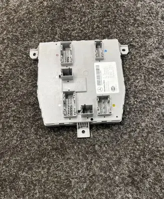 Mercedes-Benz E W213 SAM control unit A2059006921