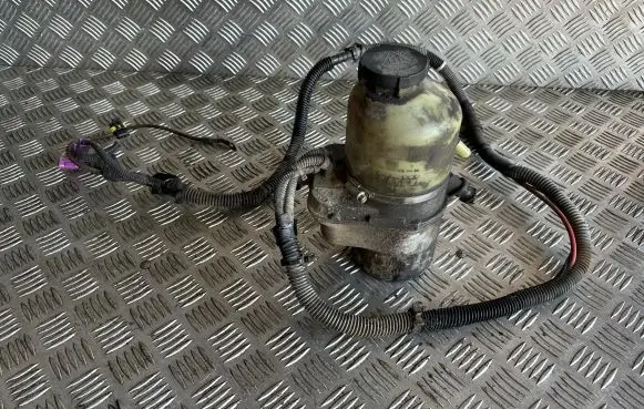 Opel Zafira A Power steering pump 1040085003094DO