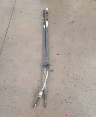 Mercedes-Benz A W169 Gear shift cable linkage A1693600273