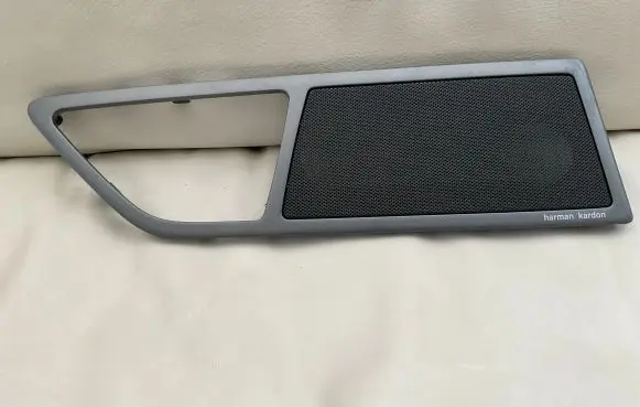 BMW 7 G11 G12 Side speaker frame 7398879 90431000019204 D0002704