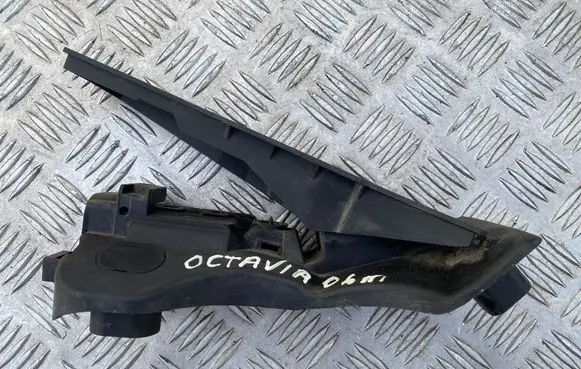 Skoda Octavia Mk2 (1Z) Accelerator throttle pedal 1K1721503P