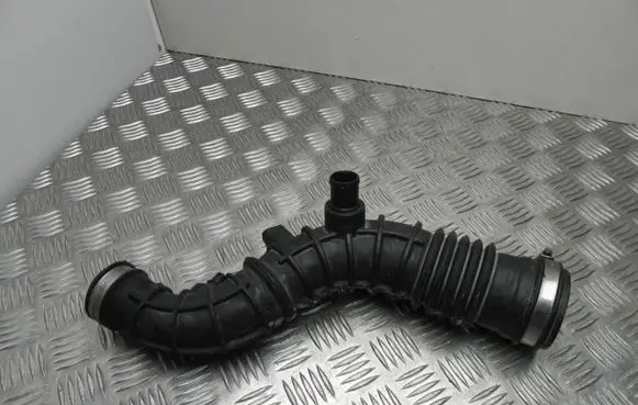 Dacia Sandero Air intake hose/pipe 165764382R VD13621