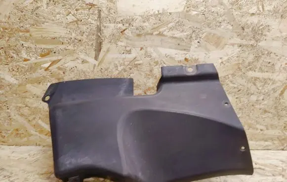 Maserati Quattroporte Other engine bay part 067714400