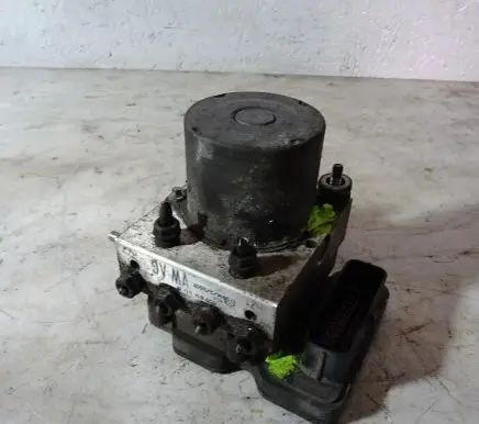 Skoda Fabia Mk3 (NJ) ABS Pump 6C0614517R