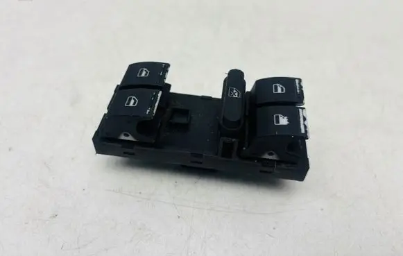 Volkswagen Touran I Electric window control switch 1K4959857