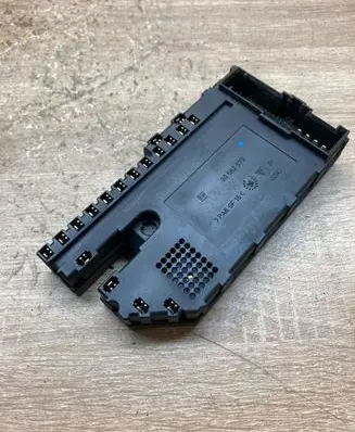 Opel Astra G Comfort/convenience module 90562573 0390