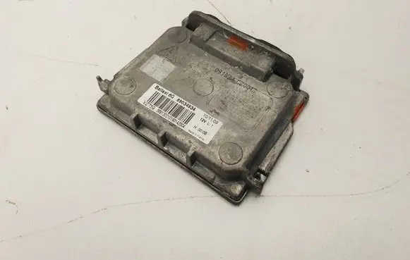 Volvo XC60 Xenon control unit/module 89032335 89034934