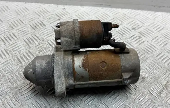 Toyota Corolla Verso AR10 Starter motor 281000G040 88212431