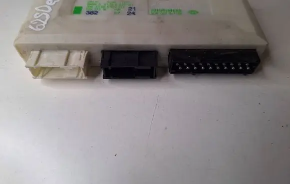 BMW 5 E39 Comfort/convenience module 6922152 5DK00704729 6922273