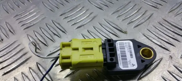 Peugeot 4007 Airbag deployment crash/impact sensor 8651A001 39754C