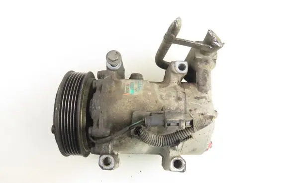 Ford Fiesta Air conditioning (A/C) compressor (pump) 2S6119D629AE
