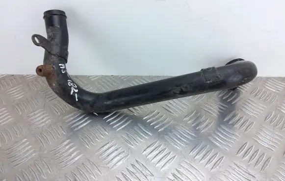 Audi A8 S8 D3 4E Heater radiator pipe/hose 057121169F