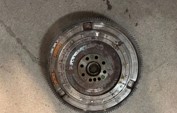 Mercedes-Benz E W213 Flywheel A6540306900 1082624