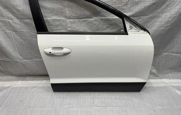 KIA Niro Front door 