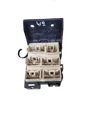 Toyota Avensis T250 Fuse box set 8273405030
