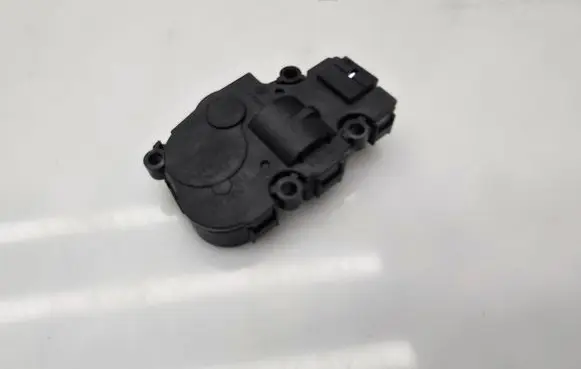 Mercedes-Benz Sprinter W907 W910 Air flap motor/actuator CZ113930