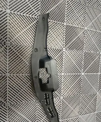 Top upper radiator support slam panel