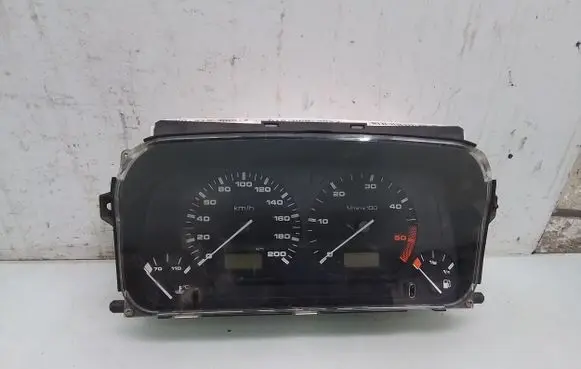 Volkswagen Golf III Speedometer (instrument cluster) 5392325900