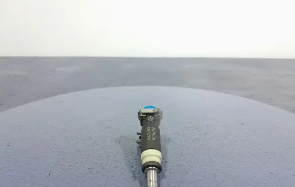 Jeep Compass Fuel injector 04891577AC