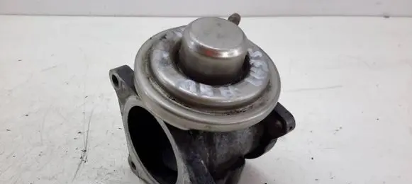 Seat Altea XL Throttle valve 038129637D