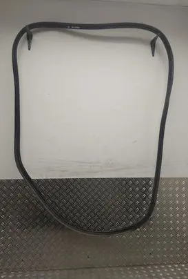 Trunk rubber seal (body)