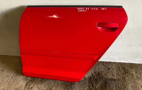 Audi A3 S3 8P Rear door
