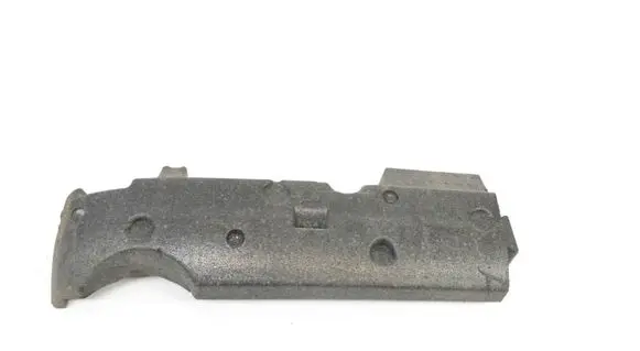 Front bumper mounting bracket