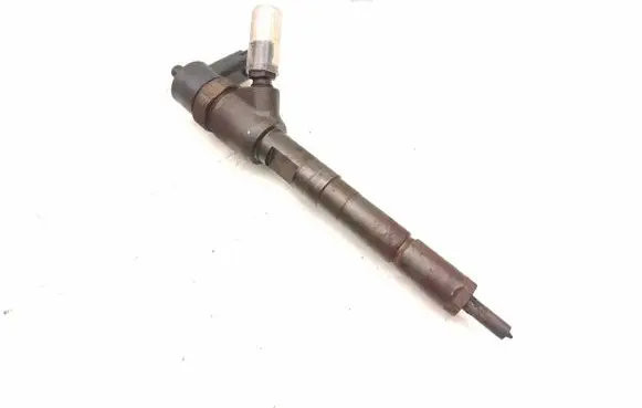 Opel Corsa D Fuel injector 0445110326