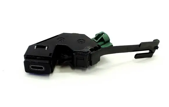 Volkswagen PASSAT B8 AUX in-socket connector 3G8035726B