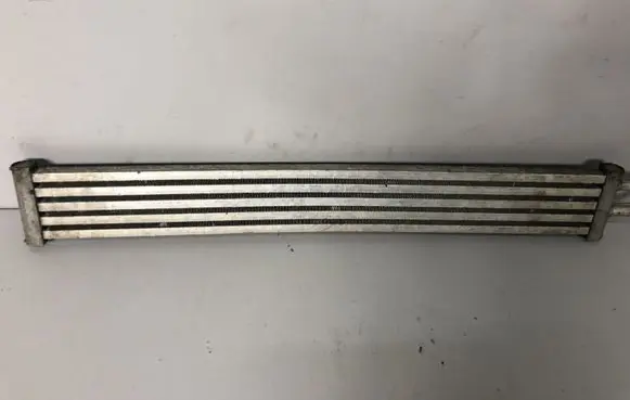 BMW 5 F10 F11 Power steering radiator 7570100