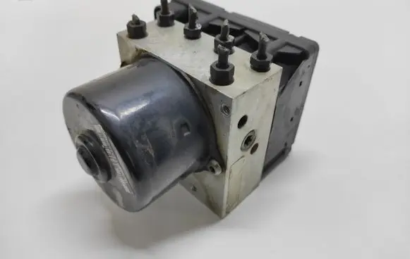 Ford Galaxy ABS Pump 1J0907379P 10094903313 7M3614111H