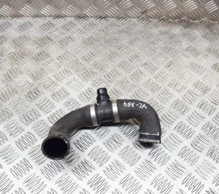 BMW X5 F15 Engine coolant pipe/hose 8645479