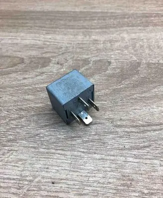 Audi A8 S8 D3 4E Other relay 141951253B 20240072