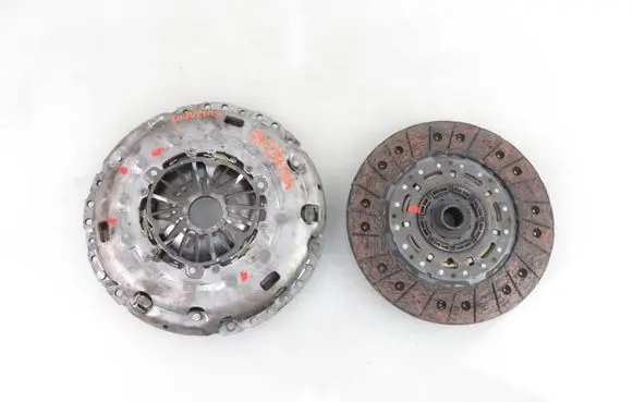 Volkswagen Touran I Clutch set kit 324035510 124035410