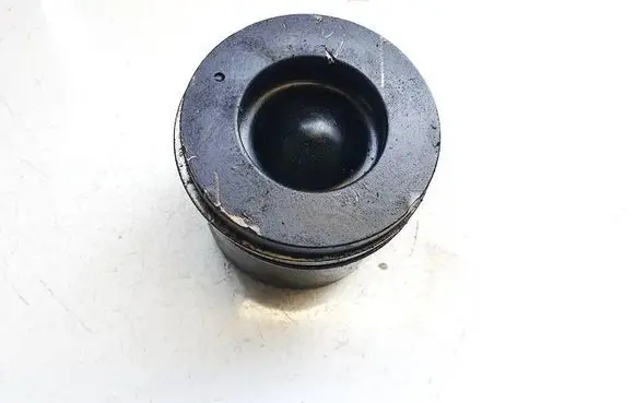 KIA Carens I Piston 3j08b
