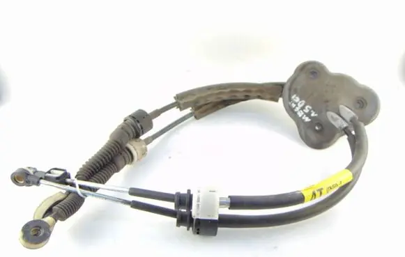 Renault Megane I Gear shift cable linkage 
