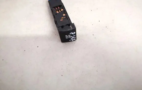 KIA Carnival ESP (stability program) switch 621w05010