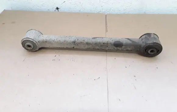 Jeep Grand Cherokee (WK) Rear upper control arm/wishbone NOCODE