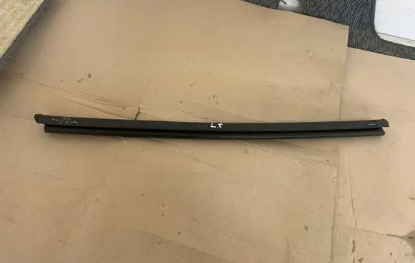 Ford Mustang V Trim molding 