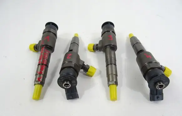 Toyota Proace Fuel injectors set 