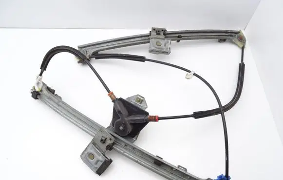Seat Cordoba (6K) Front door manual window regulator 6K4837402
