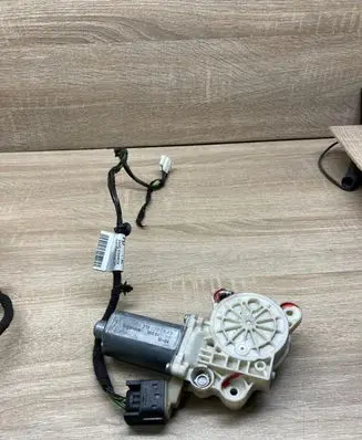 Mercedes-Benz CLS C219 Rear door window regulator motor A2198200642 A2195408005 RIGHTSIDE
