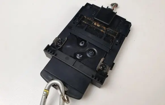 Renault Scenic III - Grand scenic III Ignition key card reader 285909828R