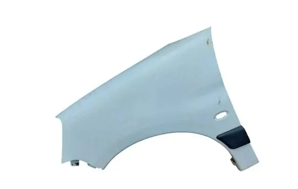 Peugeot Partner Fender