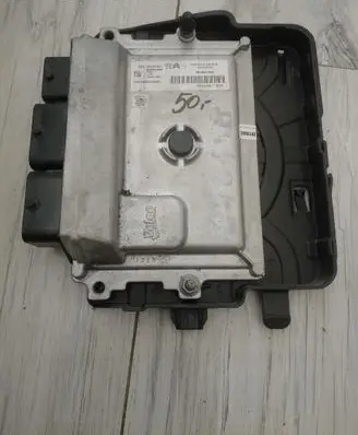 Citroen C3 Engine control unit/module ECU HW9800913080