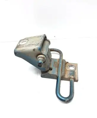 Volkswagen Touran I Front door lower hinge 1T0831411A