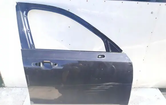 Volvo XC90 Front door 8w6