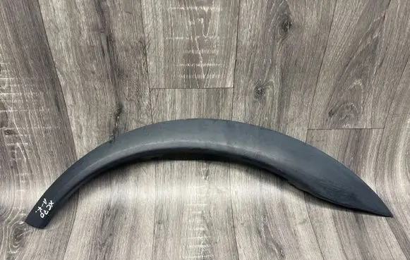 Volvo XC70 Rear fender molding trim 8620132 9190879