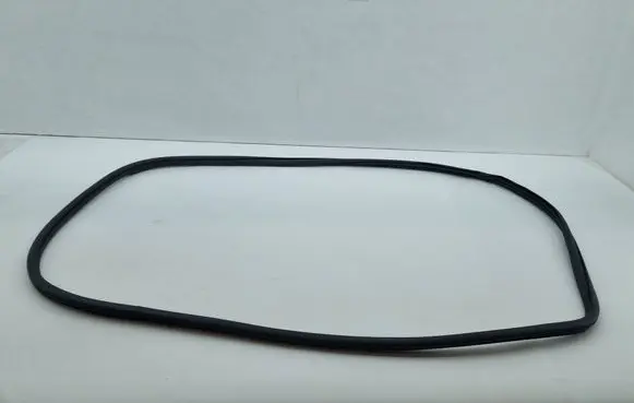 Jeep Grand Wagoneer Rear door rubber seal (on body)